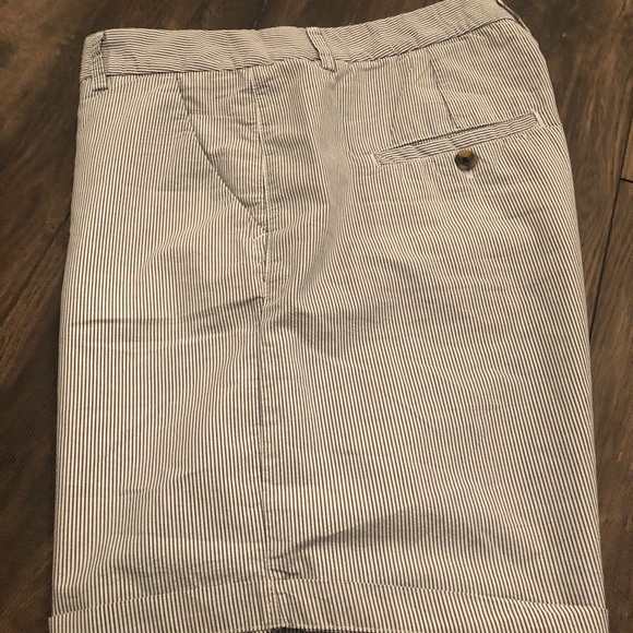 H & M women’s short - Picture 2 of 4